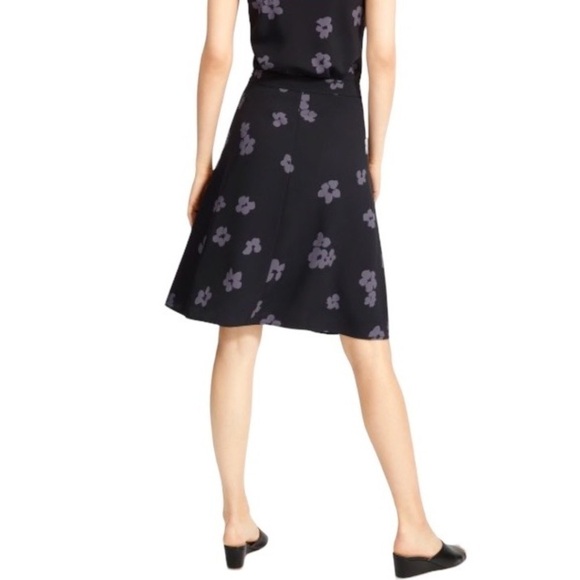 EVERLANE The Japanese GoWeave Floral Button Swing Skirt Size 10 - Picture 10 of 12